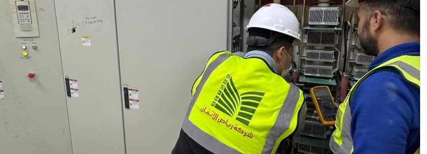 How to measure VFD output voltage